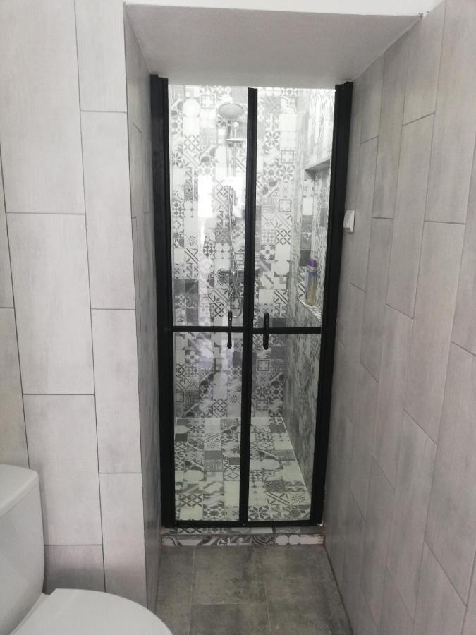 Apartament Brezoi公寓 外观 照片
